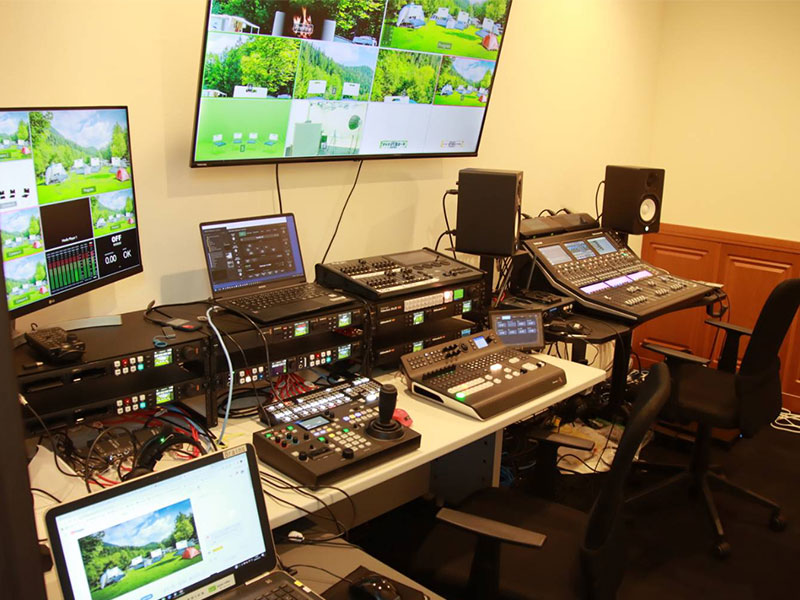 スタジオQのスイッチング環境